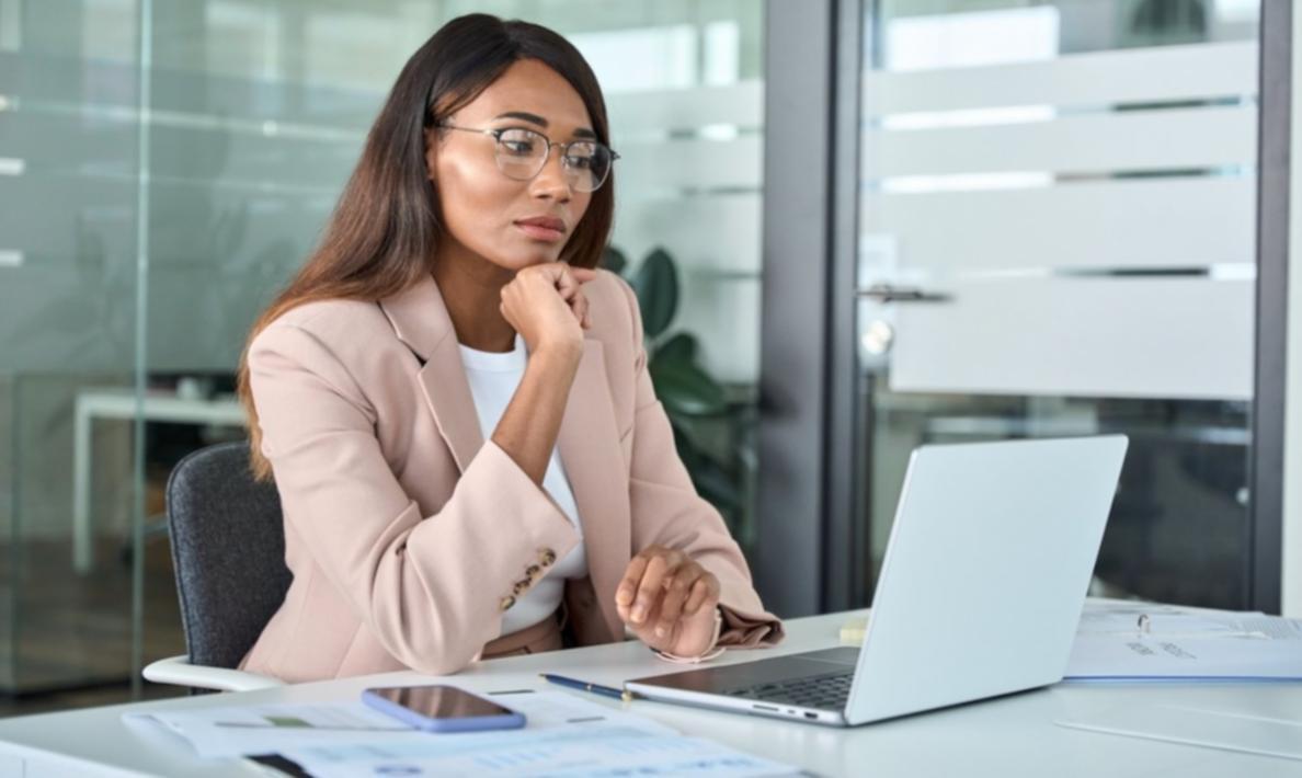 Motion graphics workspace showing animation timeline and 3D composition elements